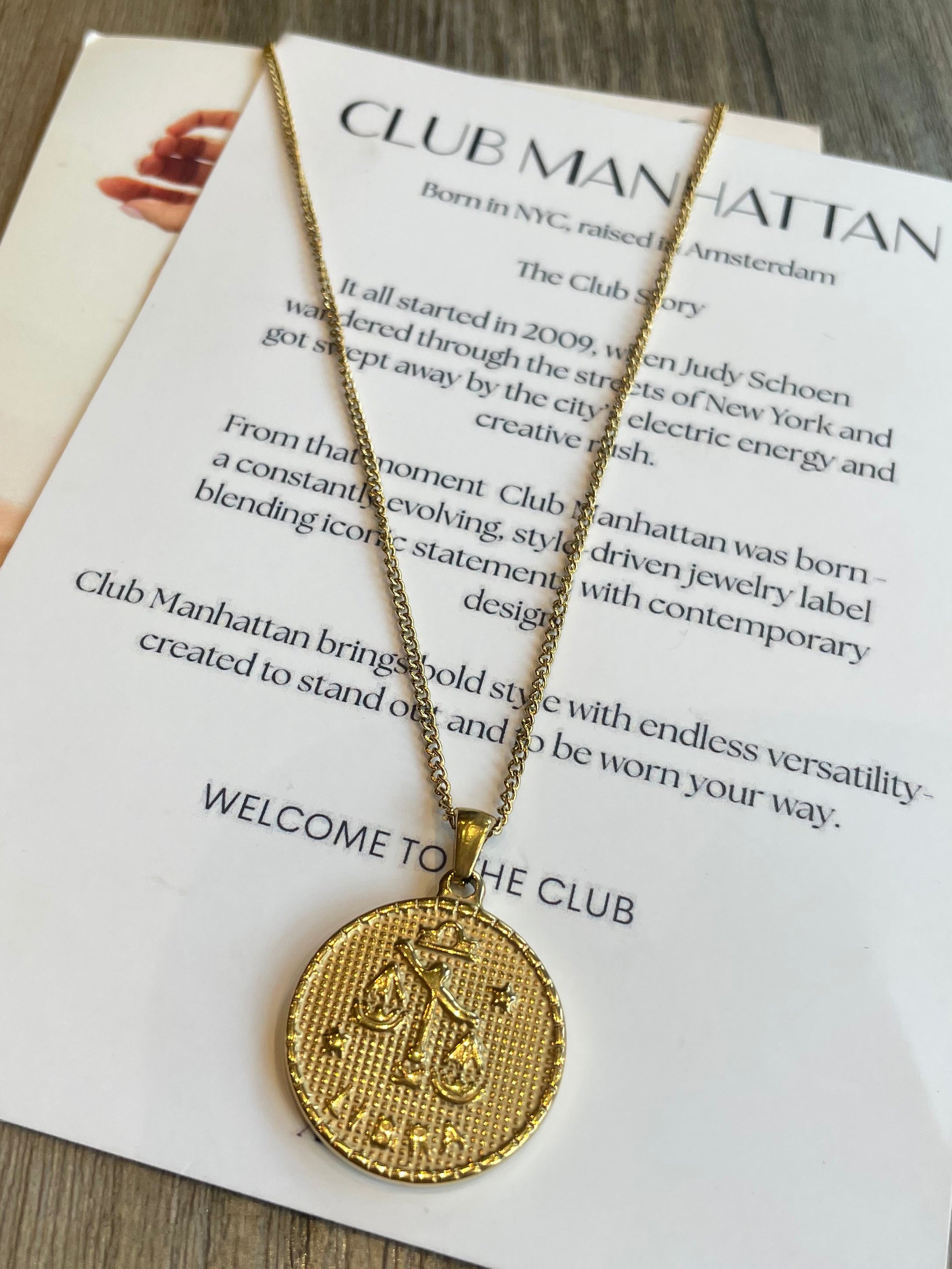Collana "Libra" - Club Manhattan