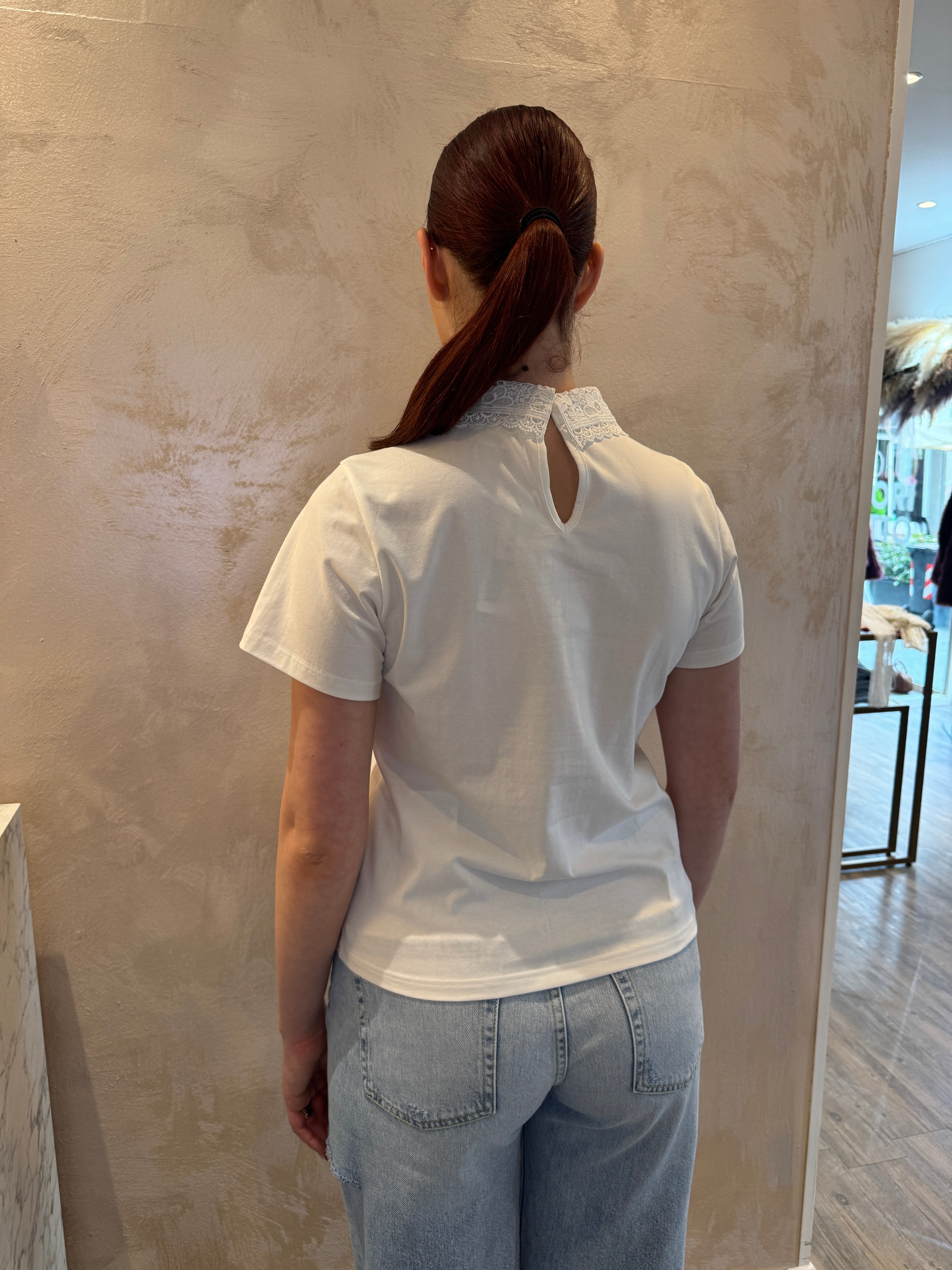 T-shirt colletto sangallo - You decide