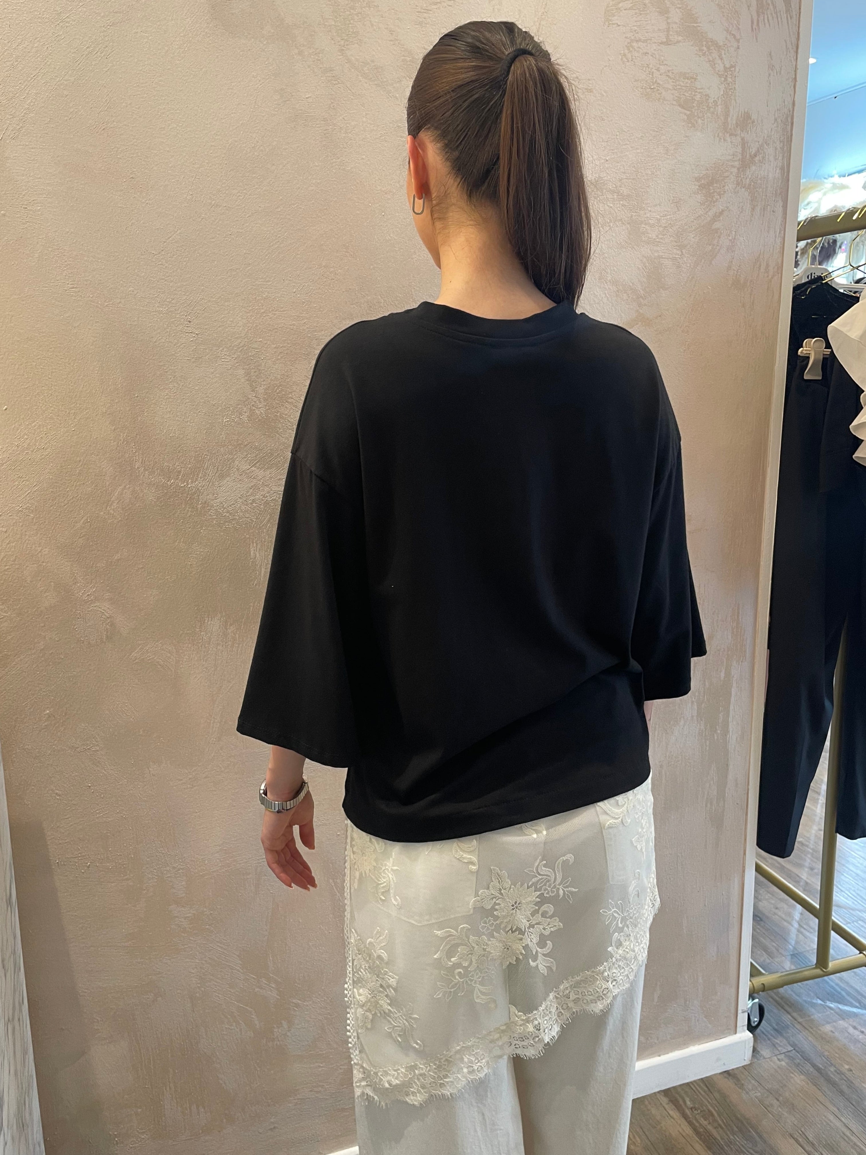 T-shirt over pizzo nero - Saiph