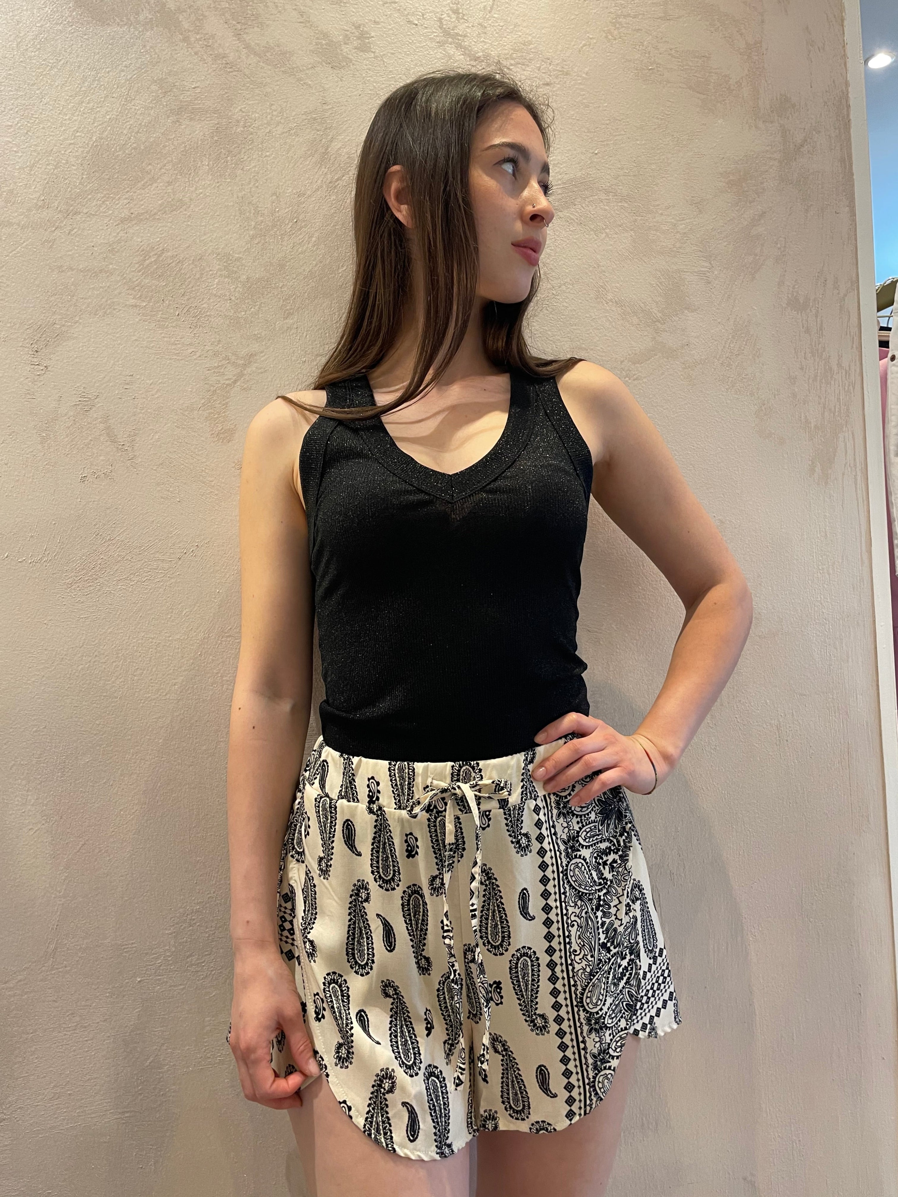 Shorts bandana nero/panna - Vicolo