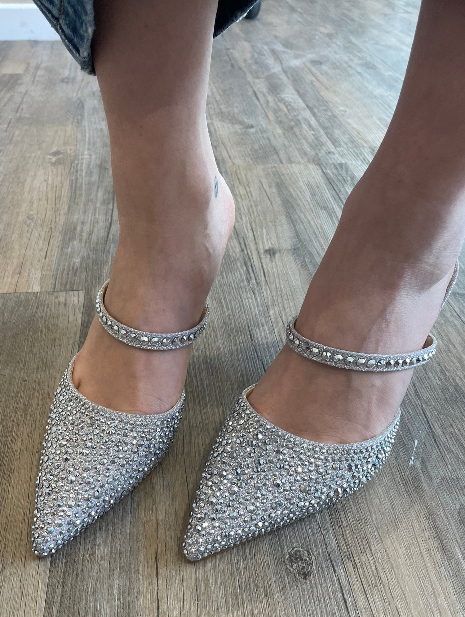 Mules "Mango" - Twentyfourhaitch