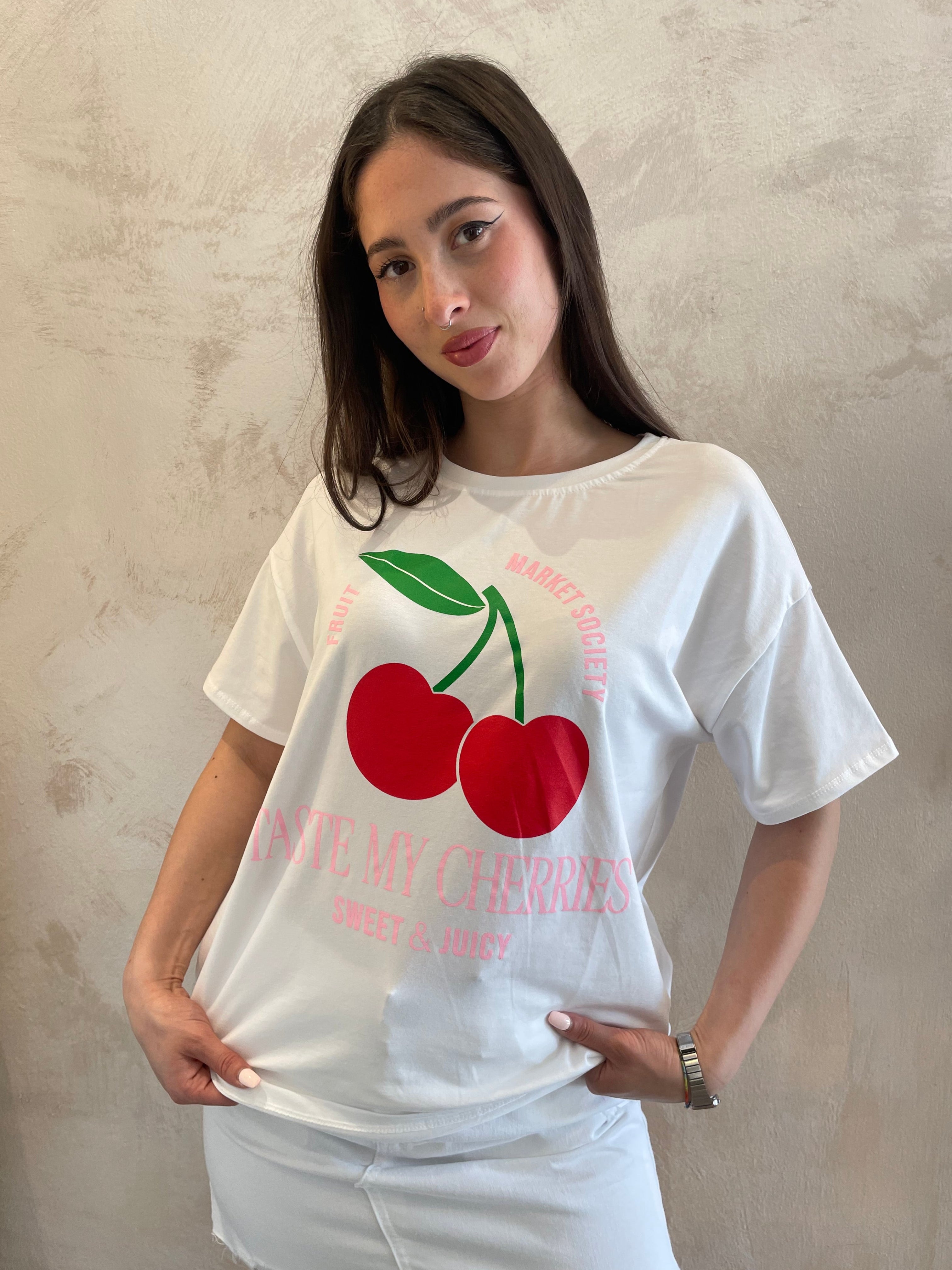 T-shirt "Taste my cherries" - VYNEA