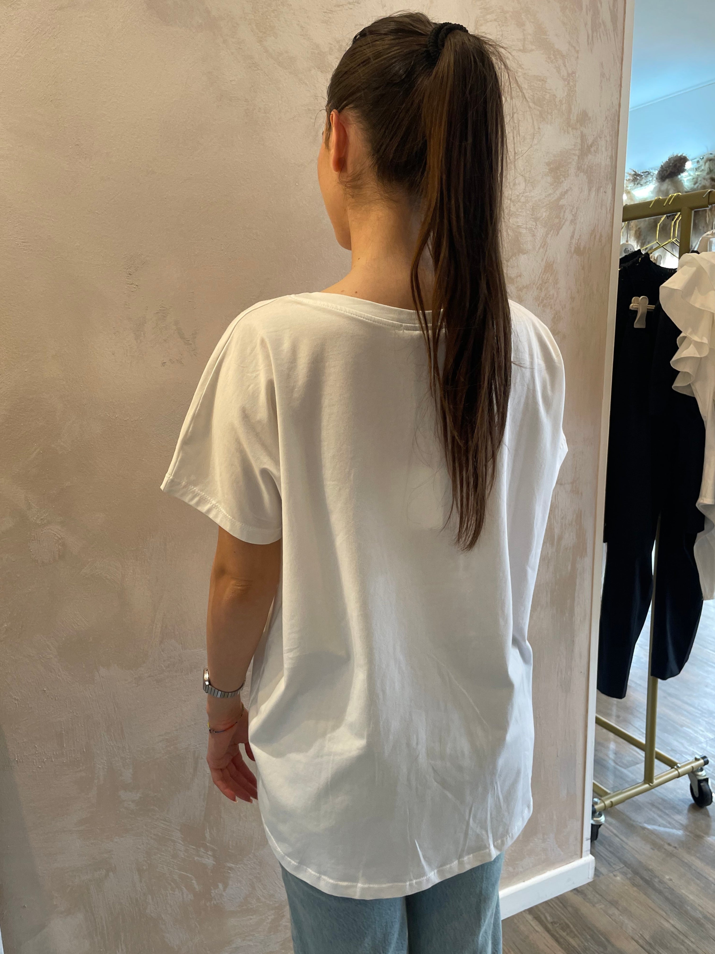 T-shirt " over "Bonjour" - VYNEA