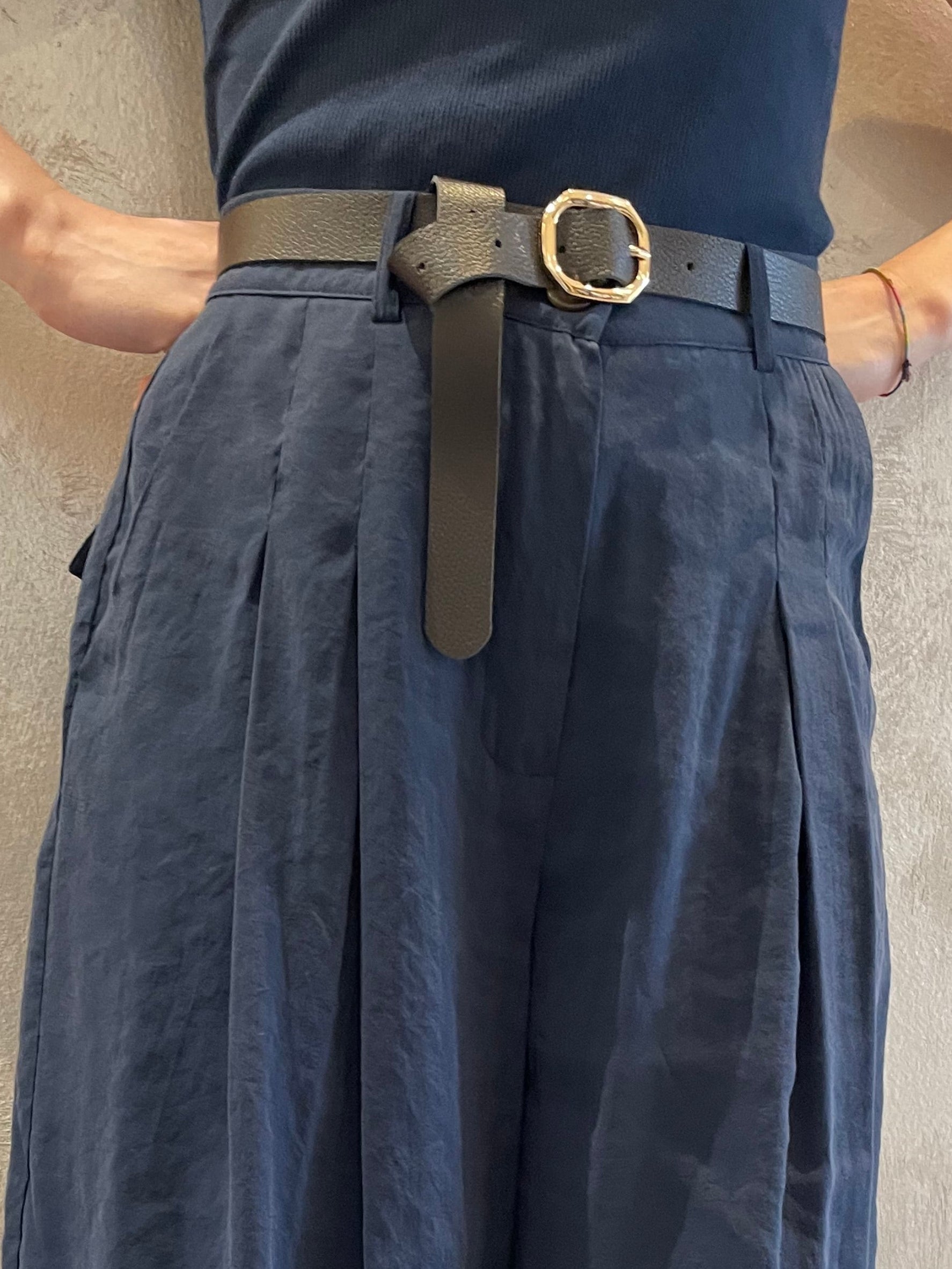 Panta palazzo con cintura navy - Vicolo