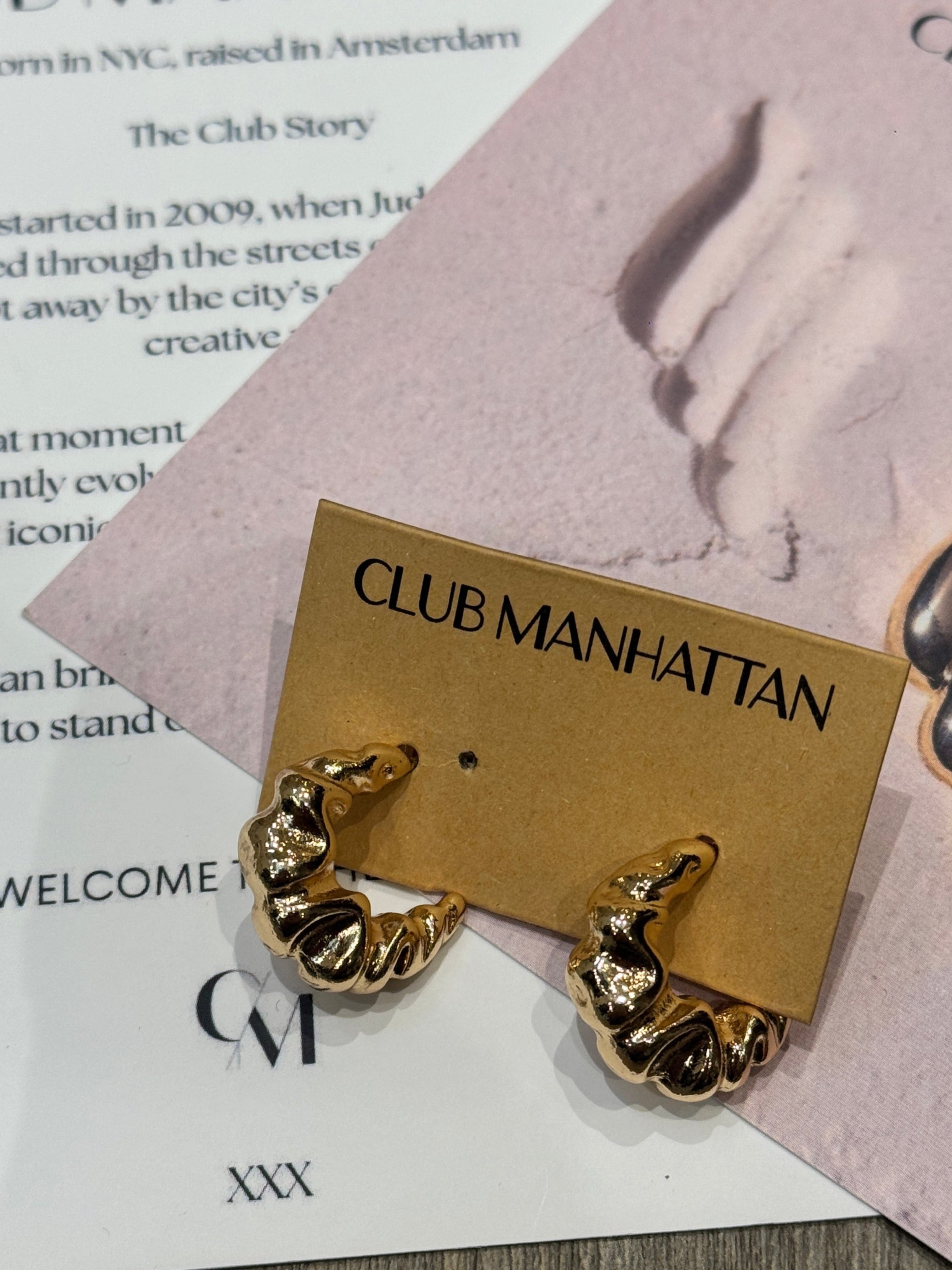 Orecchino "Croissant" - Club Manhattan