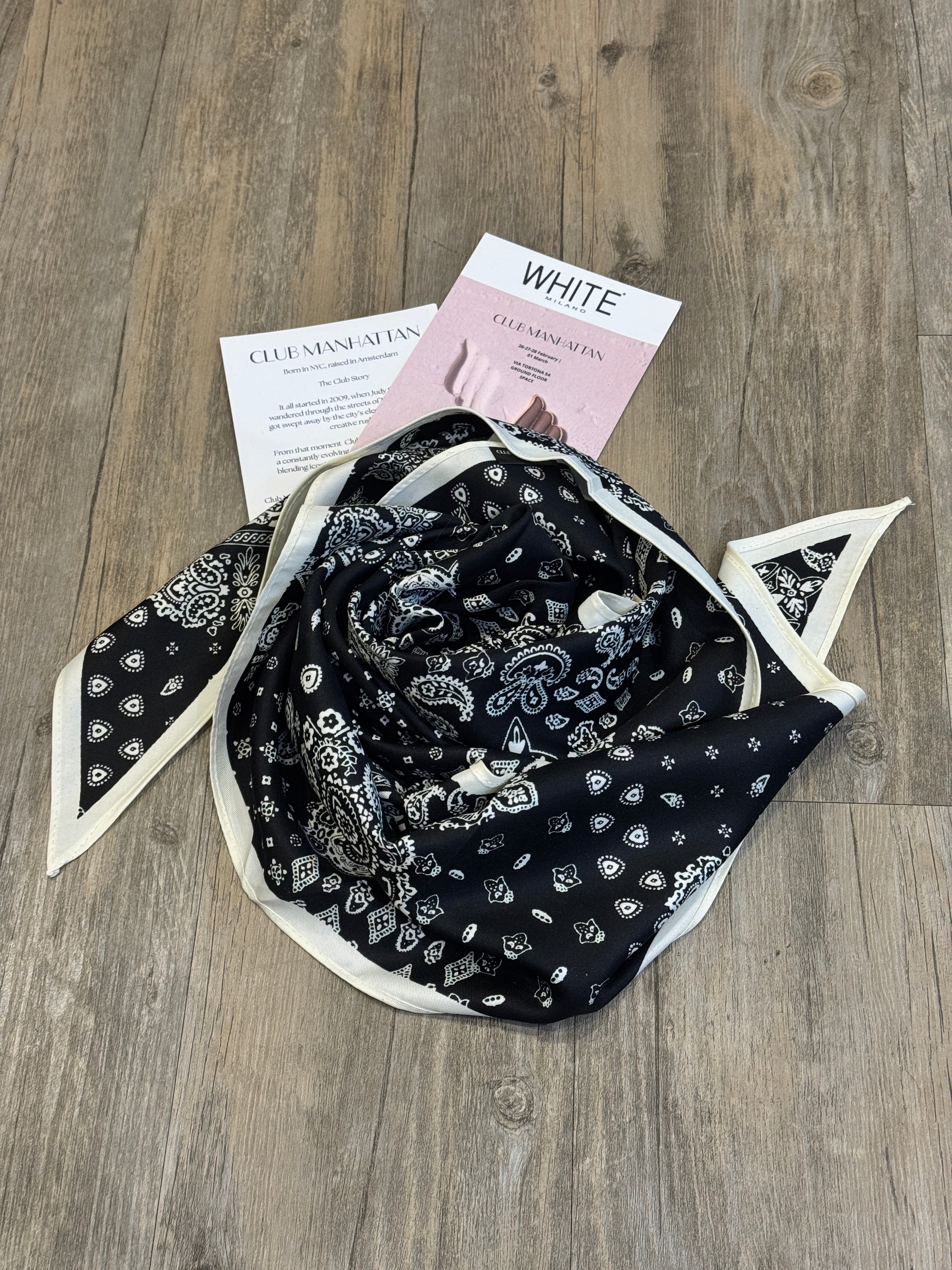 Foulard triangolo - Club Manhattan