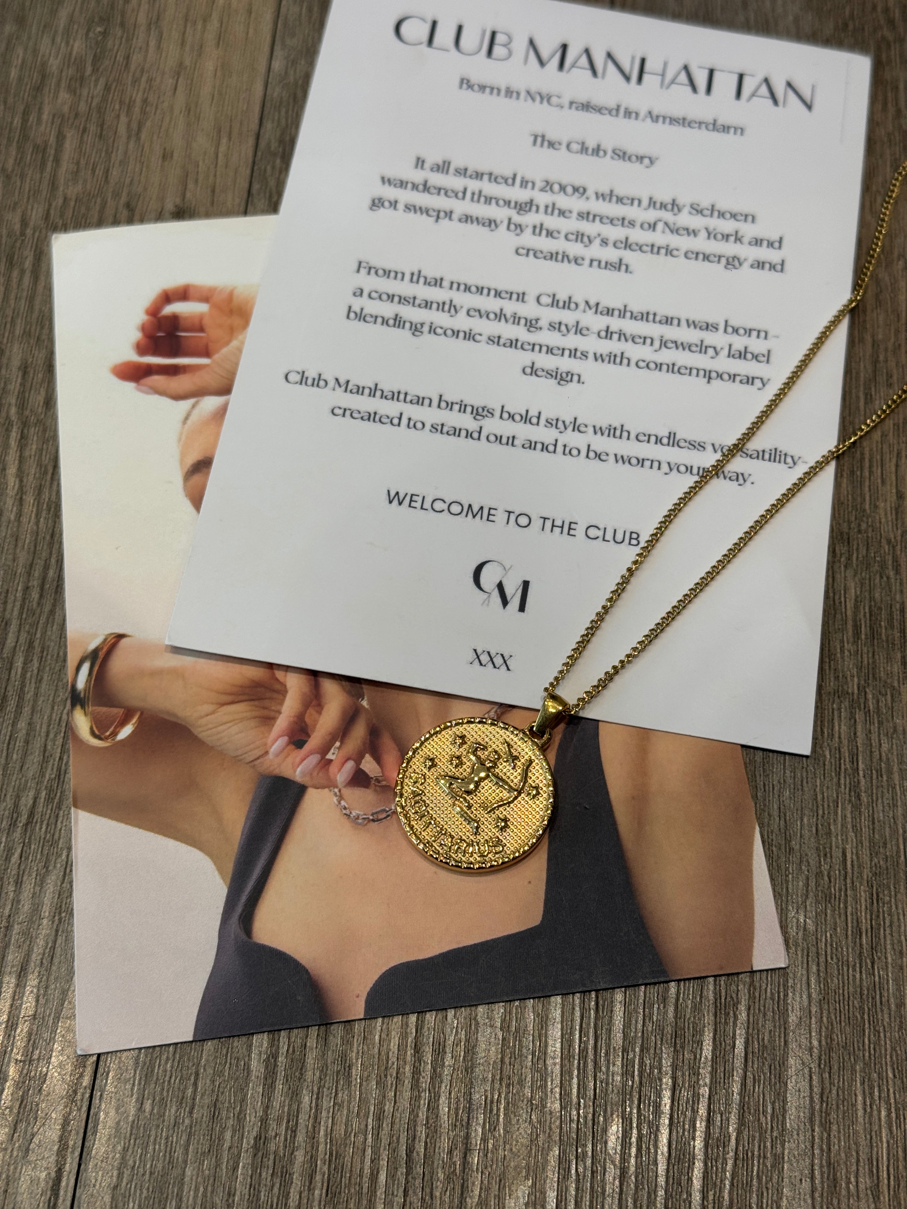 Collana "Sagittarius" - Club Manhattan