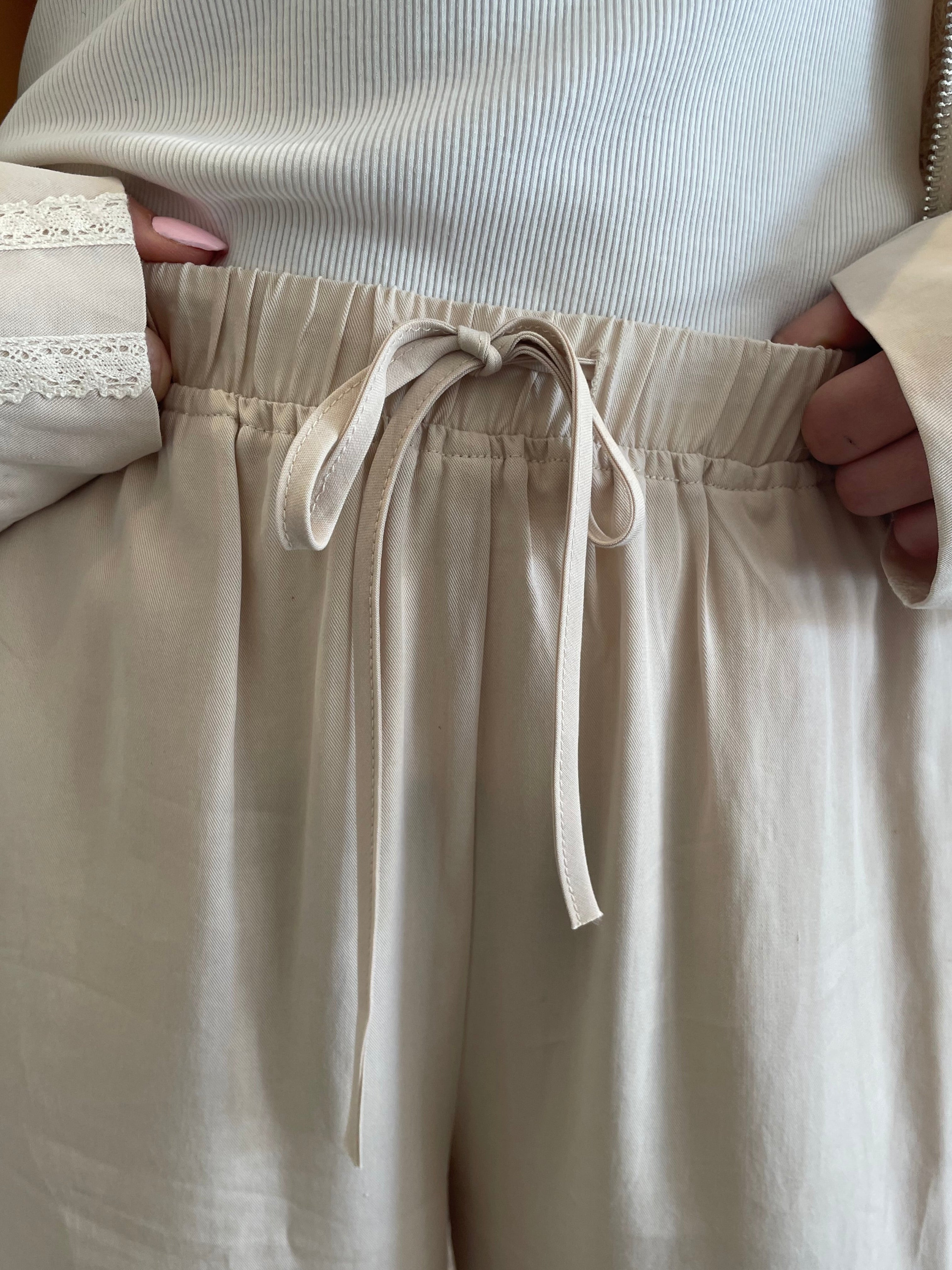 Pantalone dettagli pizzo - Youdecide